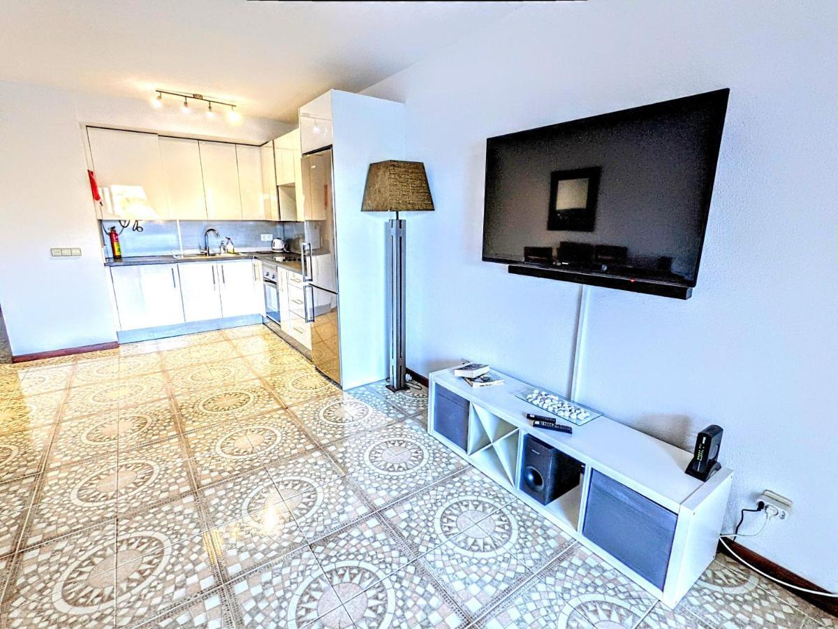 Luxury Newly Refurbished Modern Apartment With Stunning Mountain Views - Xmas And Ny 2025-2026 Now Booking Σαν Μιγκέλ ντε Αμπόνα Εξωτερικό φωτογραφία