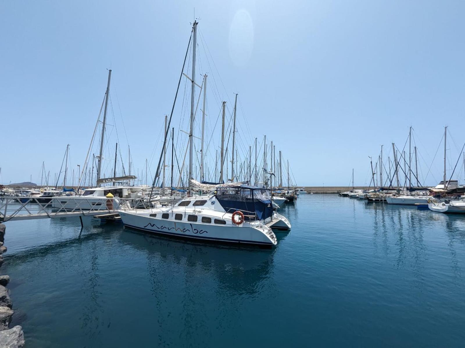 Luxury Newly Refurbished Modern Apartment With Stunning Mountain Views - Xmas And Ny 2025-2026 Now Booking Σαν Μιγκέλ ντε Αμπόνα Εξωτερικό φωτογραφία